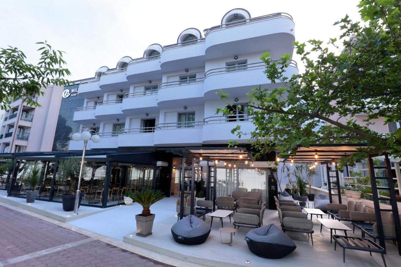 Hotel Milenij Makarska Luaran gambar